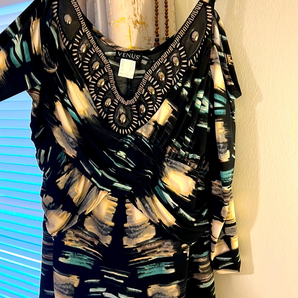 Venus open shoulder blouse